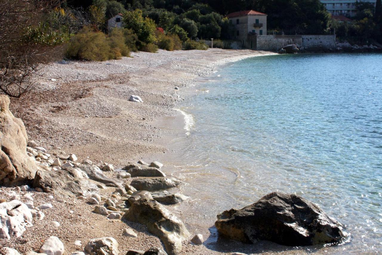 Apartments With A Parking Space Plat, Dubrovnik - 4776 Mlini Exterior photo