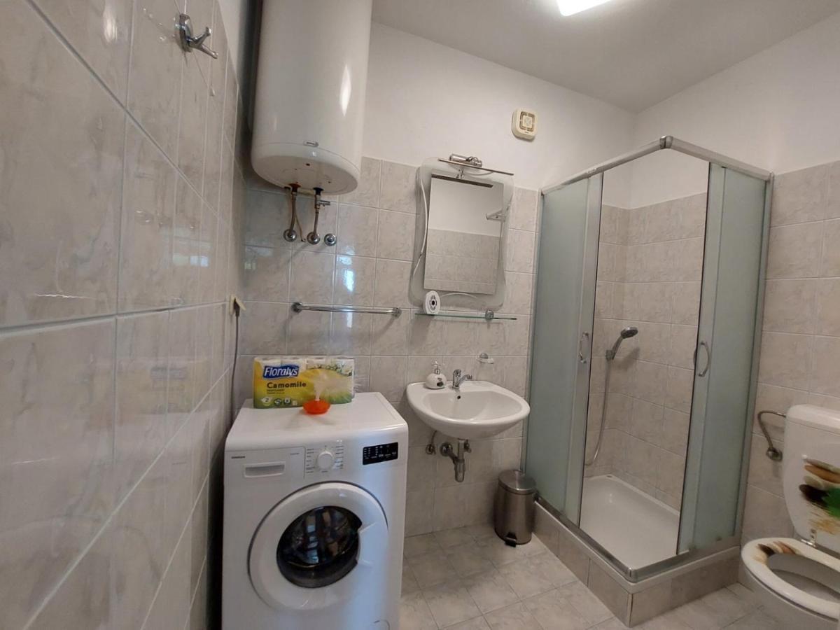 Apartments With A Parking Space Plat, Dubrovnik - 4776 Mlini Exterior photo